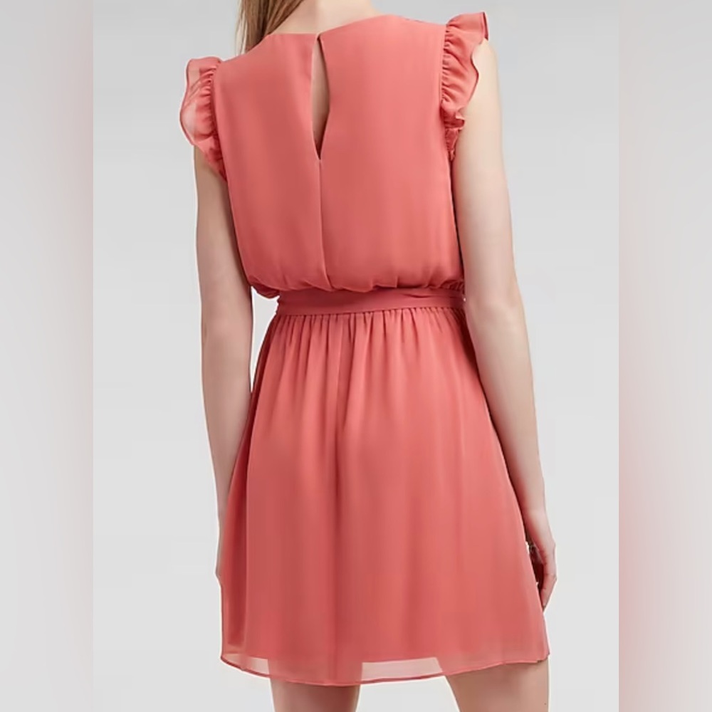 NWT Express Ruffle Sleeve Mini Dress - Picture 3 of 10